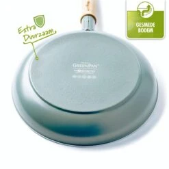 GreenPan Mayflower Pannenset - 3-delig + 2 Accessoires - Lichtblauw - Inductie - PFAS-vrij 17 GreenPan Mayflower Pannenset - 3-delig + 2 Accessoires - Lichtblauw - Inductie - PFAS-vrij -Le Creuset Winkel 1200x1200 1002