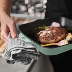 Springlane Gietijzeren Grillpan Mint, 26 Cm -Le Creuset Winkel 1200x1200 1229