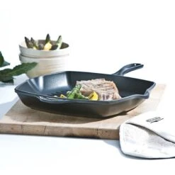 Le Creuset Gietijzeren Vierkante Grillpan - 26cm - Mat Zwart -Le Creuset Winkel 1200x1200 1244