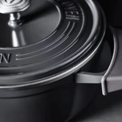 GreenPan Featherweights Braadpan 22cm - Zwart - Inductie - PFAS-vrij -Le Creuset Winkel 1200x1200 1376