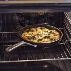 KitchenAid Hard Geanodiseerd Aluminium Wok ø30cm - Zwart - Inductie - Anti-aanbak -Le Creuset Winkel 1200x1200 300