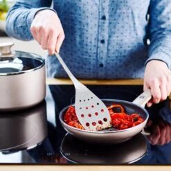 GreenPan Cambridge Koekenpan 30cm - Brons - Inductie - PFAS-vrij -Le Creuset Winkel 1200x1200 534