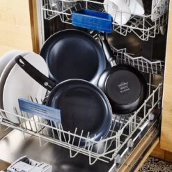 GreenPan Cambridge Vispan 32cm - Zwart - Inductie - PFAS-vrij 20 GreenPan Cambridge Vispan 32cm - Zwart - Inductie - PFAS-vrij -Le Creuset Winkel 1200x1200 783