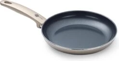 GreenPan Cambridge Koekenpan 20cm - Brons - Inductie - PFAS-vrij -Le Creuset Winkel 1200x612 5