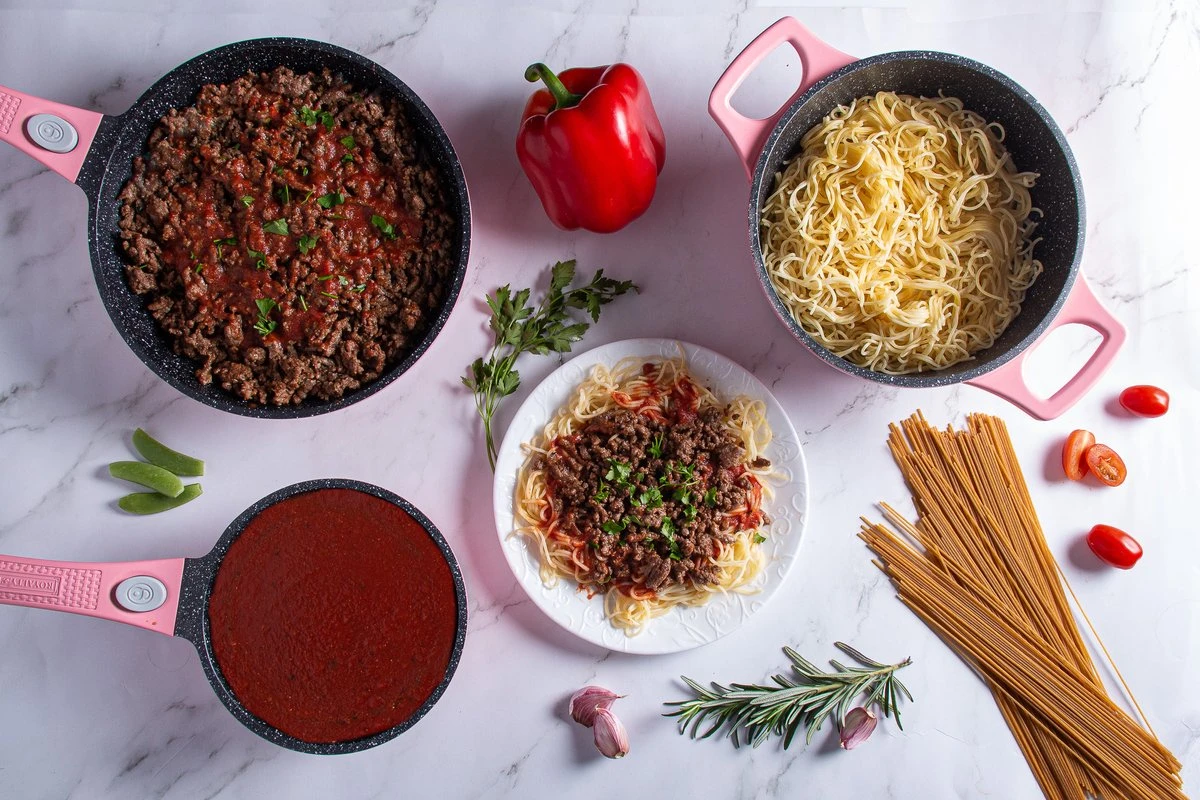 Royalty Line Inductie Pannenset - Luxe 14-delige Pannenset Marmeren Coating - Pannen Met Afneembare Handvaten - Oven-Ready - PFAS-Vrij - Voor Alle Warmtebronnen - Afneembare Koudgrepen - Antiaanbaklaag - Koekenpan Met Glazen Deksels - Roze 9 Royalty Line Inductie Pannenset - Luxe 14-delige Pannenset Marmeren Coating - Pannen Met Afneembare Handvaten - Oven-Ready - PFAS-Vrij - Voor Alle Warmtebronnen - Afneembare Koudgrepen - Antiaanbaklaag - Koekenpan Met Glazen Deksels - Roze - Afbeelding 7