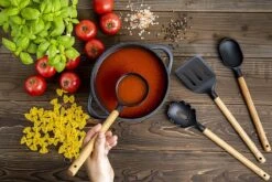 Smile 10-Delige Pannenset - Anti Aanbaklaag - Vaatwasser Bestendig - Zwart - MGK-17 -Le Creuset Winkel 1200x800 194