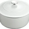 MOA Gietijzeren Braadpan - Inhoud 5,7 Liter - 26CM - Rond - Alle Warmtebronnen - Ook Voor Inductie - Gewicht 5,8 Kg - Wit - C26W -Le Creuset Winkel 1200x818 6