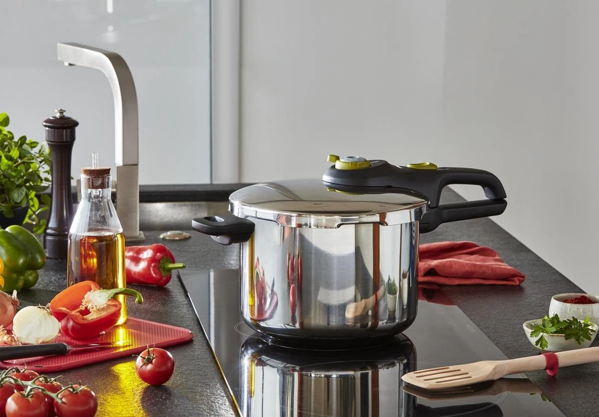 Tefal Secure5 NEO Snelkookpan - 4 Liter - Ø 22 Cm 12 Tefal Secure5 NEO Snelkookpan - 4 Liter - Ø 22 Cm - Afbeelding 10