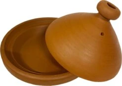 Marokkaanse Authentieke Handgemaakte Aardewerk Tajine Naturel 33 Cm - Ongeglazuurd En Loodvrij -Le Creuset Winkel 1200x845 9