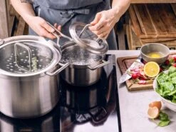 BK Q-linair Master Glas Pannenset - 5-delig - Glazen Deksel - Veilig Afgietsysteem - Inductie -Le Creuset Winkel 1200x900 6