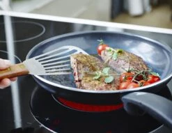 GreenPan Cambridge Koekenpannenset Ø 20cm + Ø 28cm - Zwart - Inductie - PFAS-vrij -Le Creuset Winkel 1200x926 11