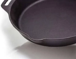 Petromax Fp30-t, Skillet, 28 Cm, Pan Met Steel, Gietijzer, Zwart -Le Creuset Winkel 1200x931