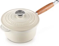 Le Creuset Steelpan - Met Deksel - Tradition - Meringue - ø 18 Cm / 1.8 Liter -Le Creuset Winkel 1200x941 1