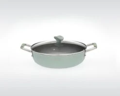 Primecook - Braadpan / Hapjespan Met Deksel - Ø 28 Cm - PFAS-vrij - Inductie - Ecoshield -Le Creuset Winkel 1200x956 1