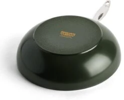 Dagelijkse Kost Door Jeroen Meus - Wok ø28cm - Inductie - Anti-aanbak - PFAS-vrij 17 Dagelijkse Kost Door Jeroen Meus - Wok ø28cm - Inductie - Anti-aanbak - PFAS-vrij -Le Creuset Winkel 1200x965 2