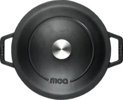 MOA Gietijzeren Braadpan - Inhoud 5,7 Liter - 26CM - Rond - Alle Warmtebronnen - Ook Voor Inductie - Gewicht 5,8 Kg - Zwart - C26B -Le Creuset Winkel 1200x974 4