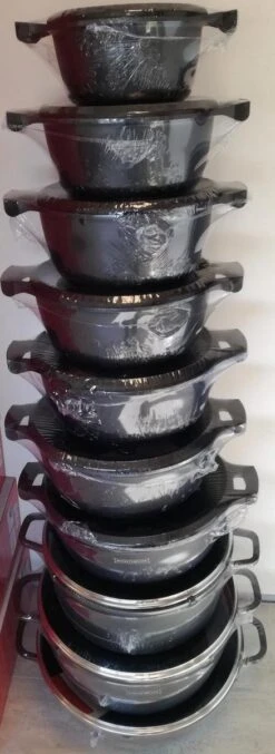 Royalty Line - Marble Soep/braadpan - Met Glazen Deksel Zwart - 24 CM. RL-BS24ML -Le Creuset Winkel 438x1200 1