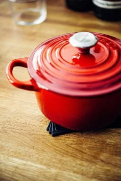 Le Creuset Braadpan Signature Kersenrood - ø 28 Cm / 6.7 Liter -Le Creuset Winkel 801x1200 8